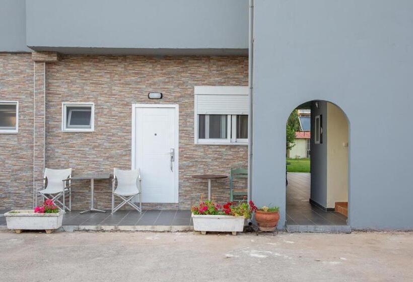 Студия Стандарт, Villa Pap
