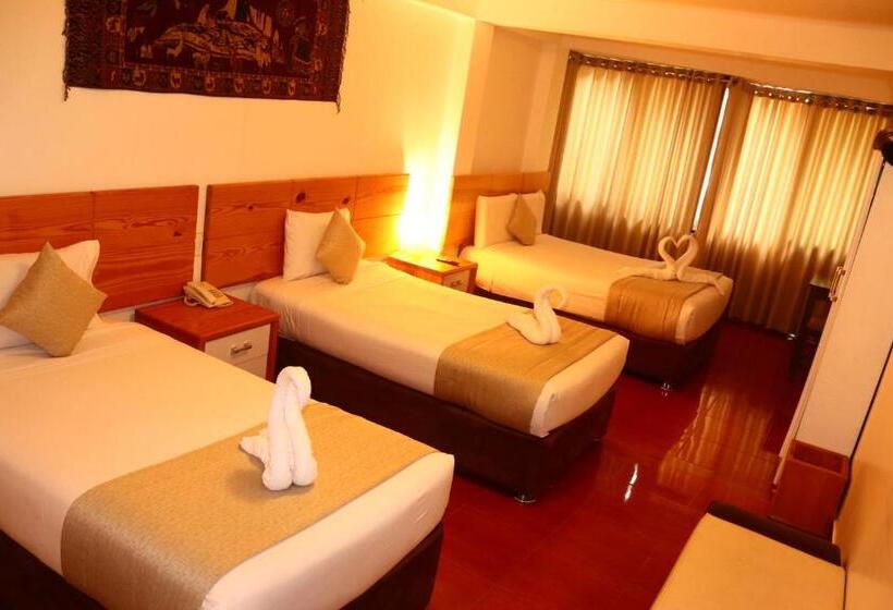 Семейный Номер Вид на Горы, Fenix Hotel Machupicchu