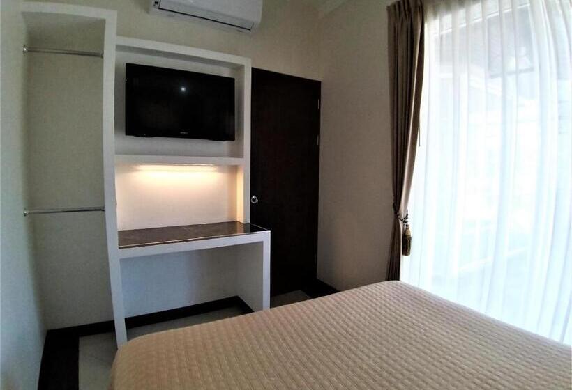 디럭스 스튜디오, Alameda Cariari Boutique