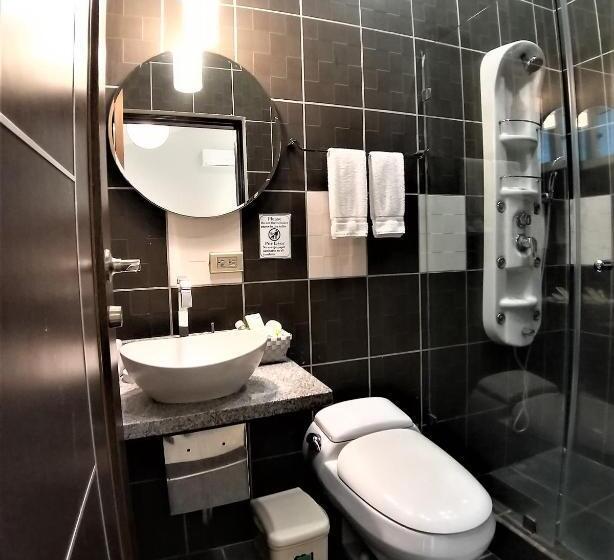 4인용 스탠다드 룸, Alameda Cariari Boutique