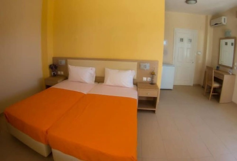 חדר סטנדרט נוף לגינה, Decauville