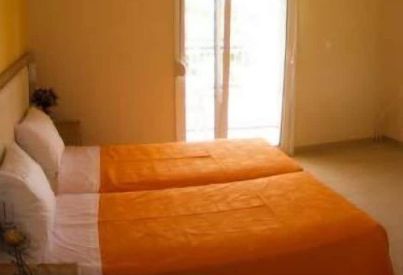 סוויטת ג'וניור נוף לים, Decauville