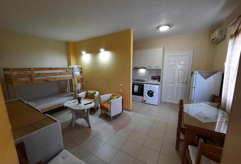 جناح ديلوكس مطل على البحر, Decauville