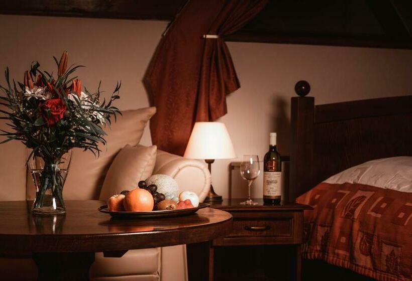 اتاق استاندارد یک نفره, Green Gondola