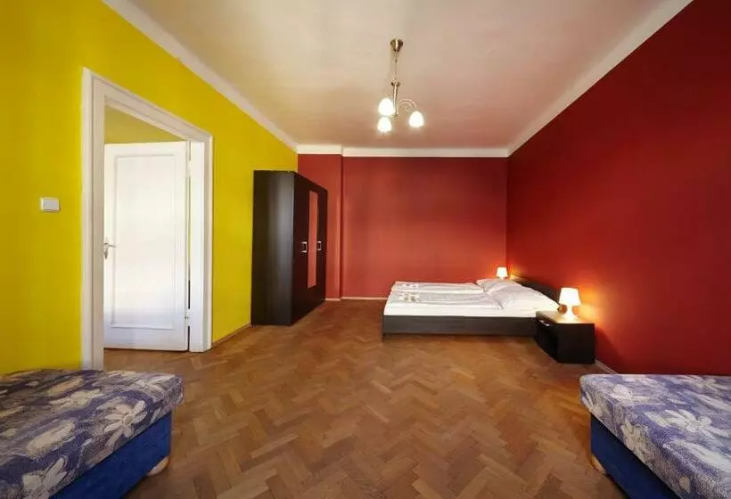 １ベッドルームアパートメント, Hostel Foster