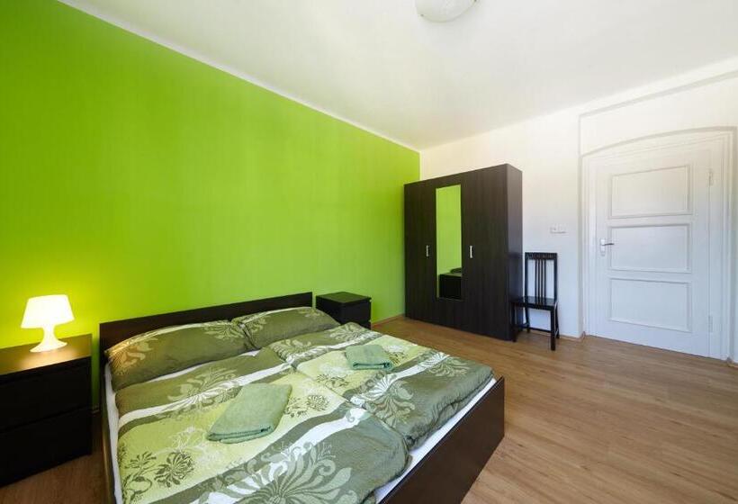 Номер Стандарт Четырехместный Совместный Санузел, Hostel Foster
