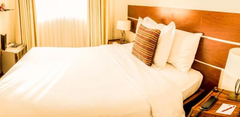 חדר יחיד בסיסי, La Cuesta De Cayma