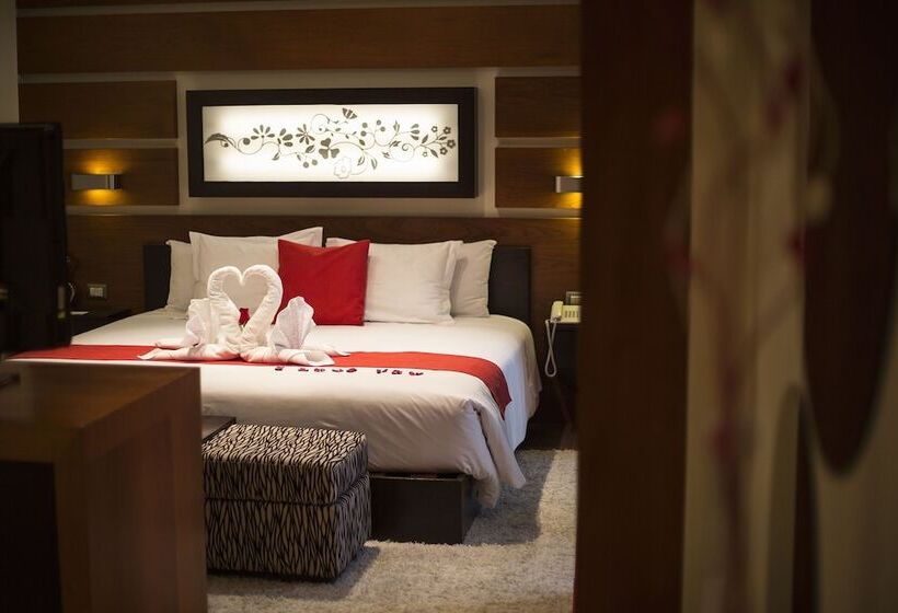 סוויטה נשיאותית, La Cuesta De Cayma