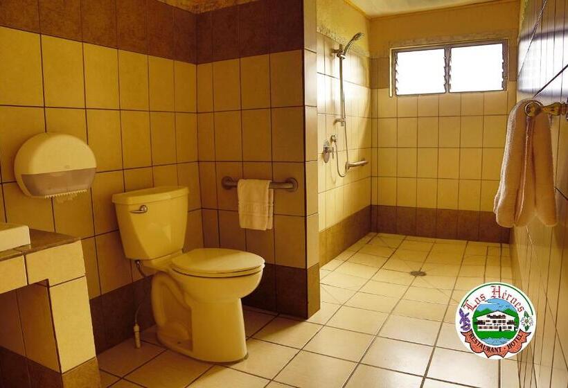 Студия Стандарт, Los Héroes