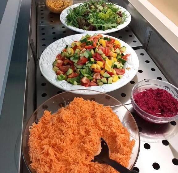 غرفة قياسية, Maxim