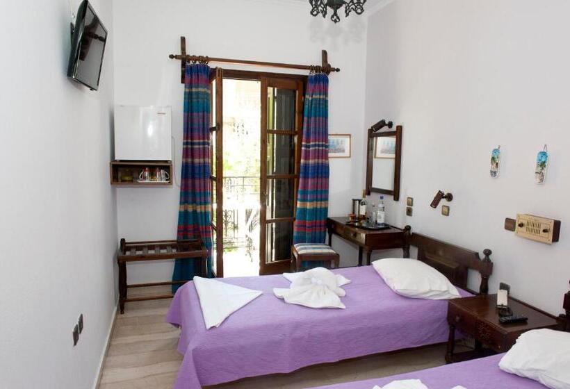 غرفة إقتصادية ثلاثية, Pegasus