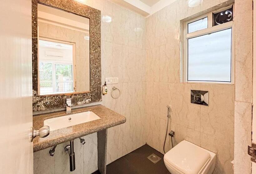 Апартаменты 1 Спальня Вид на Бассейн, Rainforest Enclave, Arpora 10 Mins To Baga Beach