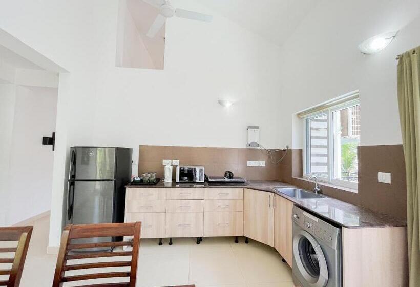 Апартаменты 3 Спальни, Rainforest Enclave, Arpora 10 Mins To Baga Beach