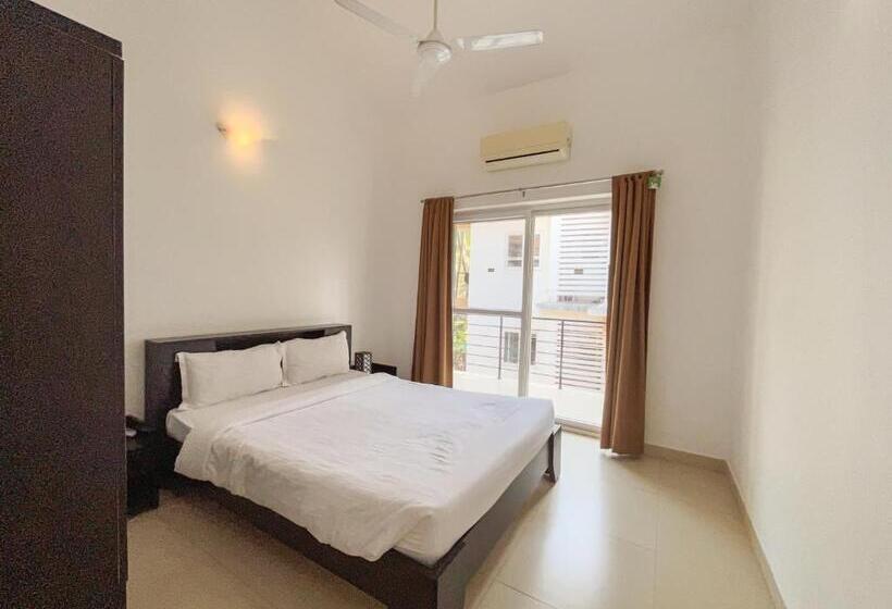 Апартаменты 2 Спальни с Террасой, Rainforest Enclave, Arpora 10 Mins To Baga Beach