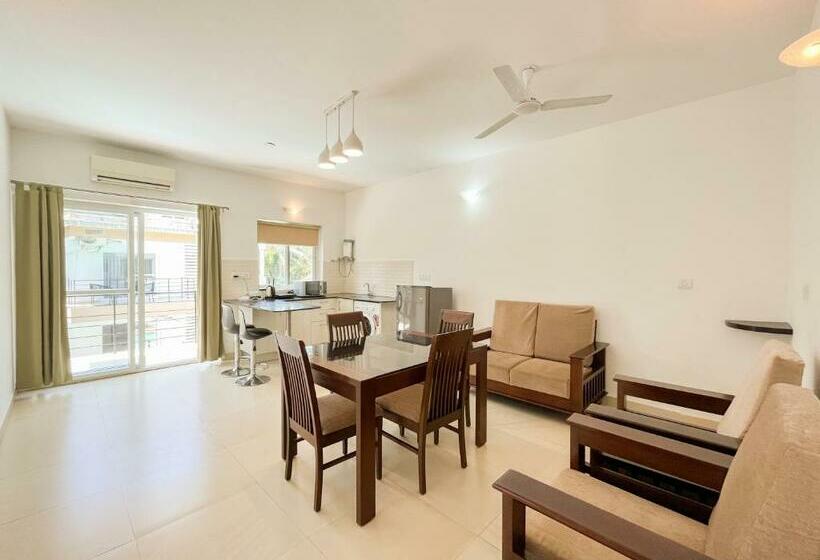 带1个卧室带泳池的公寓, Rainforest Enclave, Arpora   10 Mins To Baga Beach