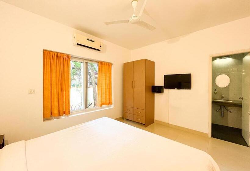 Апартаменты 1 Спальня Вид на Бассейн, Rainforest Enclave, Arpora 10 Mins To Baga Beach