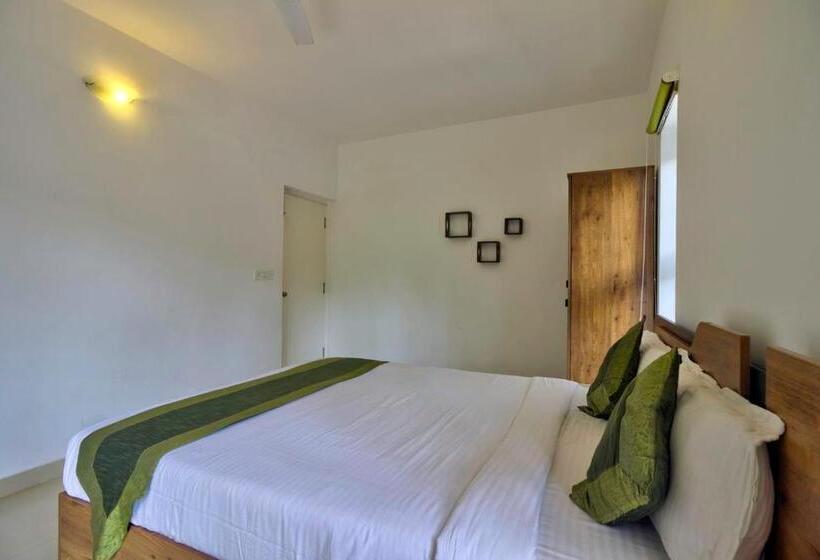 Апартаменты 2 спальни Вид на Бассейн, Rainforest Enclave, Arpora 10 Mins To Baga Beach