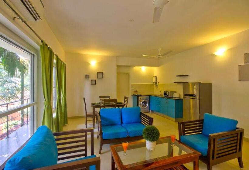 带泳池景观及2个卧室的公寓, Rainforest Enclave, Arpora   10 Mins To Baga Beach