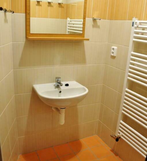 اتاق استاندارد سه نفره, Wellness Hotel Sauna