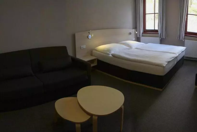 スーペリアトリプルルーム, Wellness Hotel Sauna