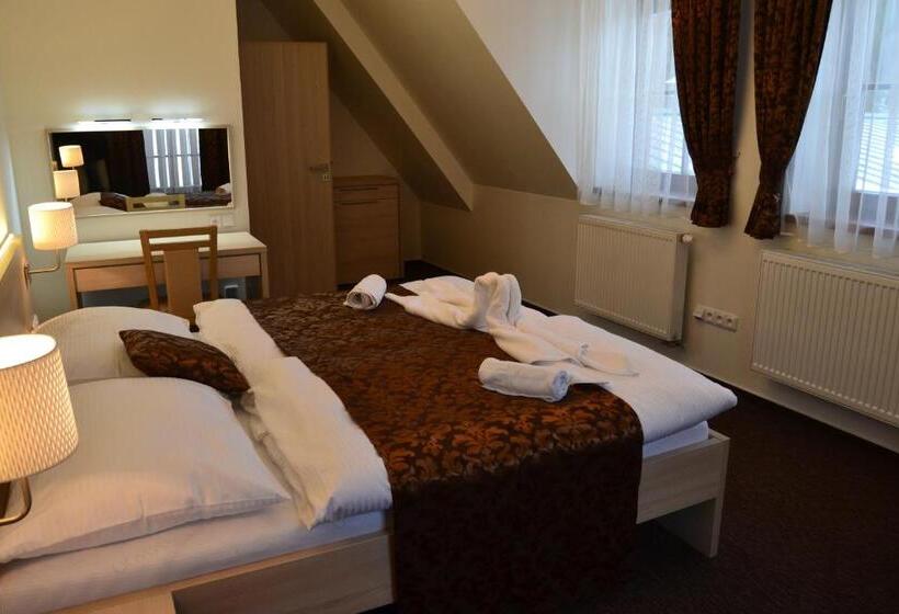 سوییت لوکس, Wellness Hotel Sauna