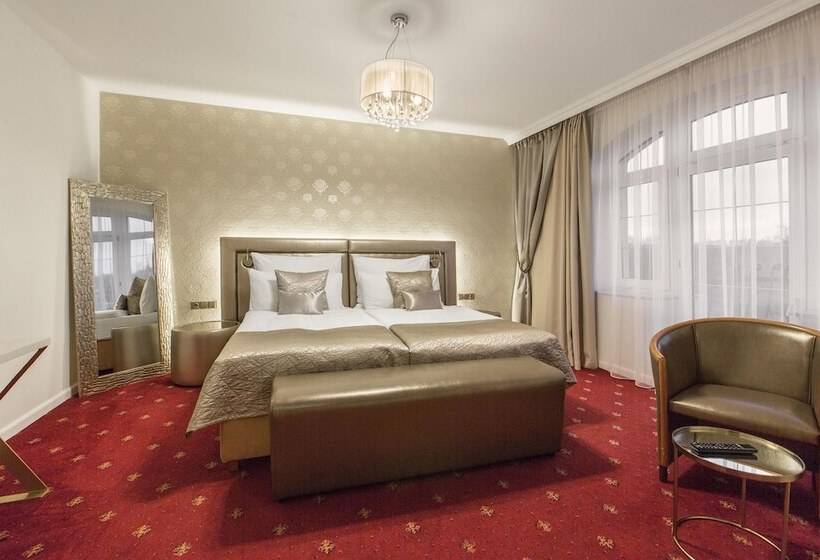 חדר דלוקס, Sen