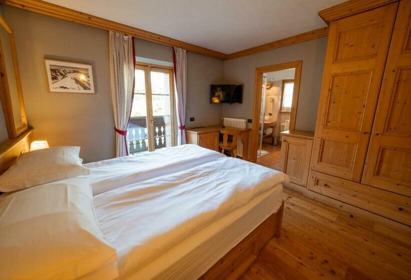 חדר סטנדרט נוף להרים, Alpi & Golf