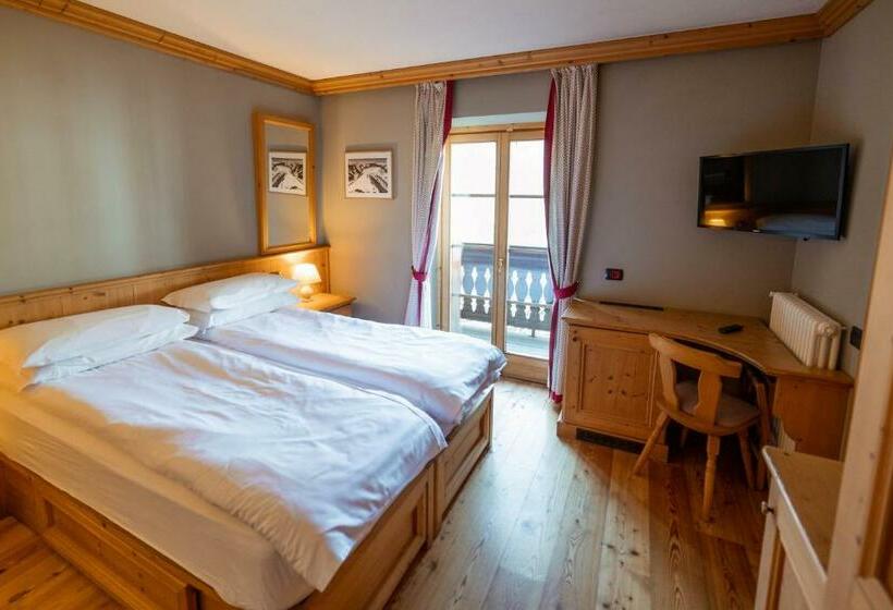 חדר סטנדרט נוף להרים, Alpi & Golf