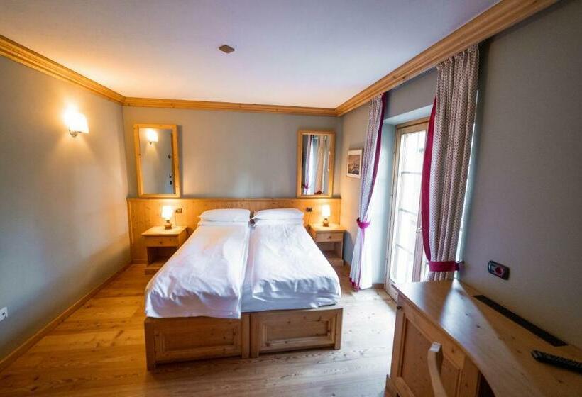 חדר סטנדרט נוף להרים, Alpi & Golf