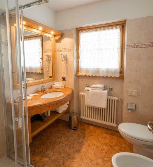 חדר סטנדרט נוף להרים, Alpi & Golf