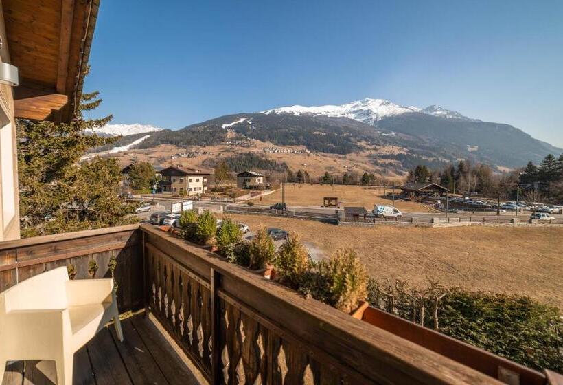 חדר סטנדרט נוף להרים, Alpi & Golf