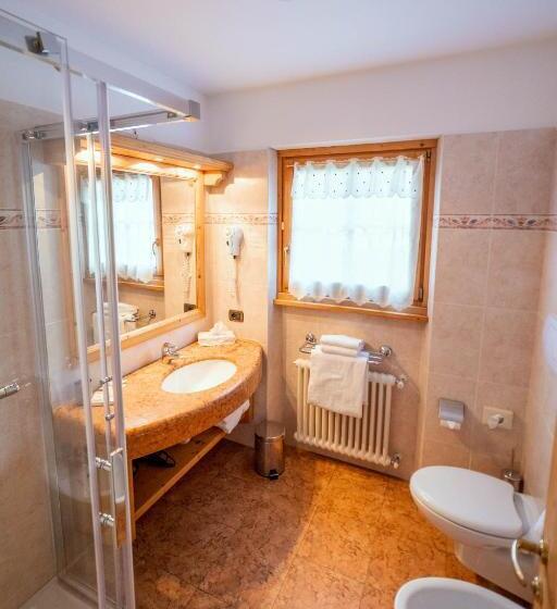 חדר סטנדרט נוף להרים, Alpi & Golf