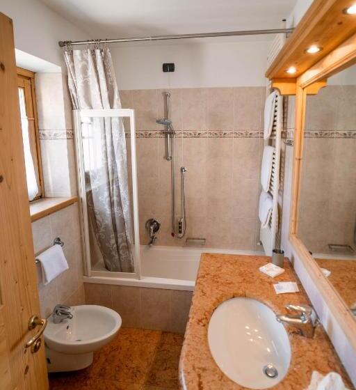 חדר סטנדרט נוף להרים, Alpi & Golf