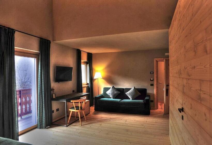 סוויטת ג'וניור, Alpi & Golf