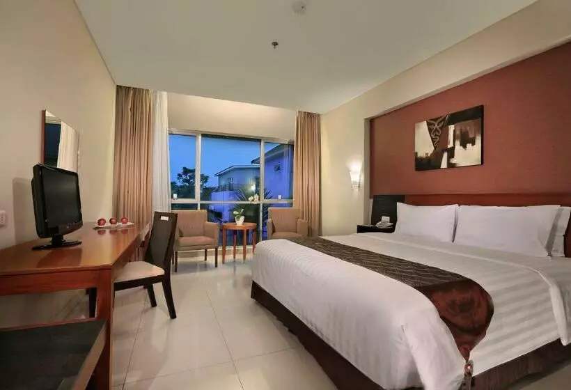 スーペリアールーム, Aston Tanjung City