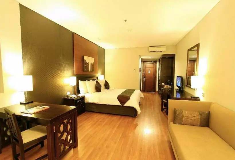 ジュニアスイート, Aston Tanjung City
