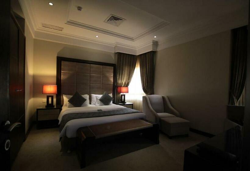 标准工作室, Boudl Kuwait Al Fahahil