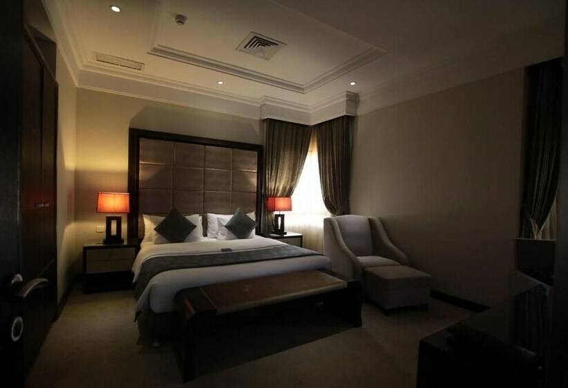 标准工作室, Boudl Kuwait Al Fahahil