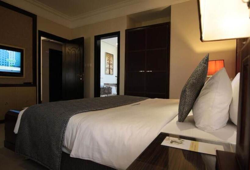 标准工作室, Boudl Kuwait Al Fahahil