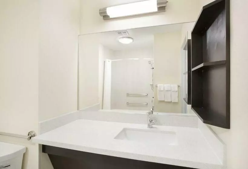 キングサイドベッドのスタンダードワンルーム, Candlewood Suites Longmont   Boulder Area, An Ihg