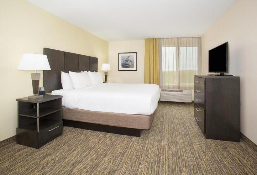 غرفة قياسية سرير كينج لذوى الإحتياجات الخاصة, Candlewood Suites Longmont   Boulder Area, An Ihg