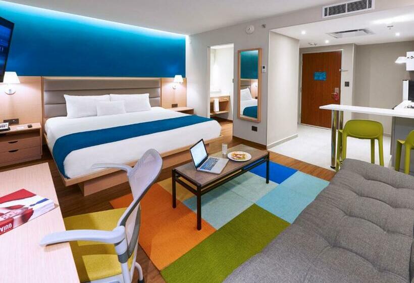 Люкс, City Express Suites By Marriott Playa Del Carmen