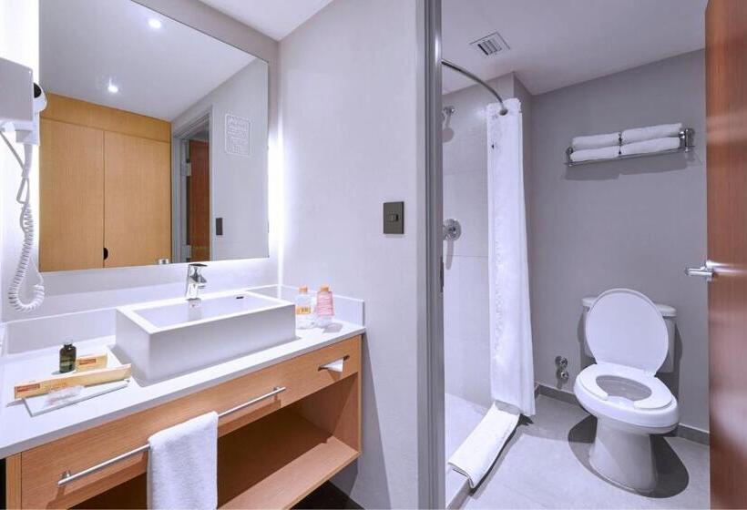 Люкс, City Express Suites By Marriott Playa Del Carmen