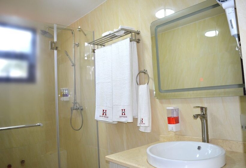 اتاق لوکس یک تخته, Hillside Plaza