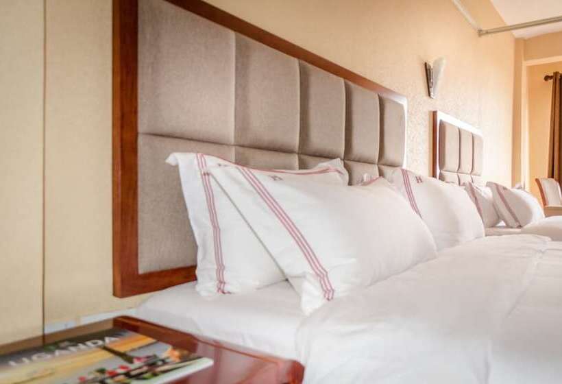 اتاق لوکس, Hillside Plaza