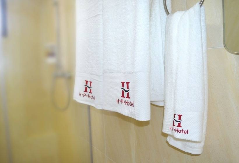 اتاق لوکس یک تخته, Hillside Plaza