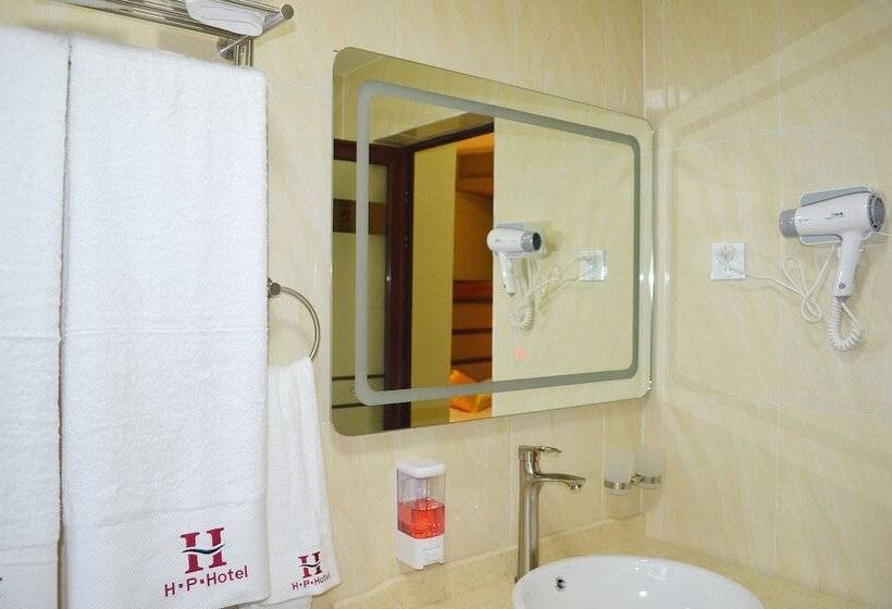 اتاق لوکس یک تخته, Hillside Plaza