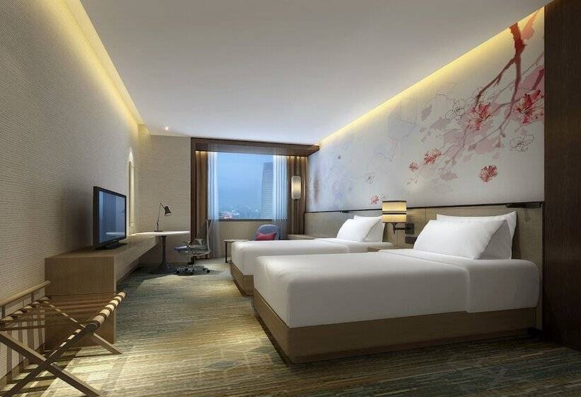 标准间, Hilton Garden Inn Zhongshan Guzhen