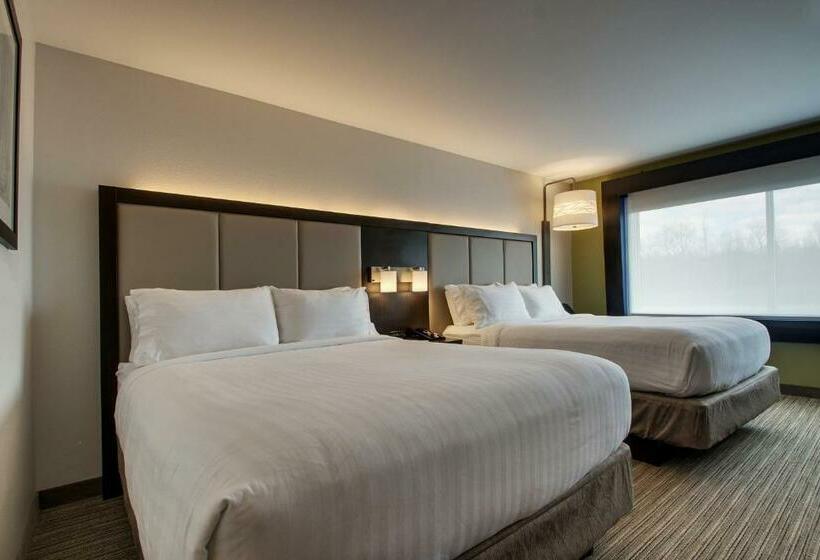 Номер Стандарт Адаптированный для Инвалидов, Holiday Inn Express & Suites   Mount Vernon, An Ihg