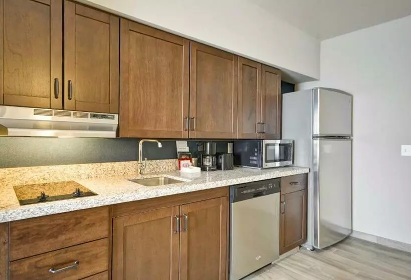 キングサイズベッドのデラックススイート, Homewood Suites By Hilton Phoenix Tempe Asu Area